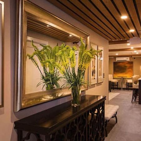 Knickerbocker Yacht Hotel Port Washington ภายนอก รูปภาพ