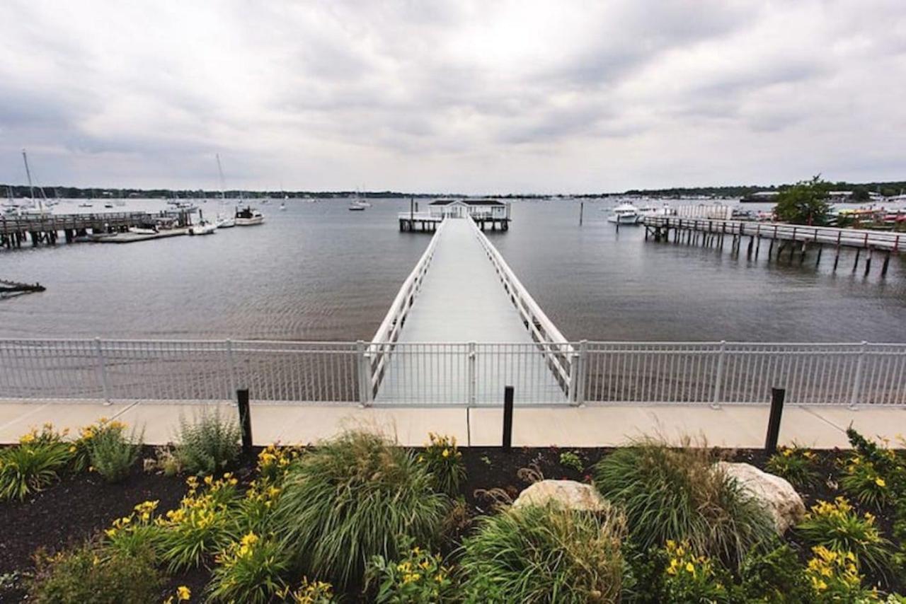 Knickerbocker Yacht Hotel Port Washington ภายนอก รูปภาพ