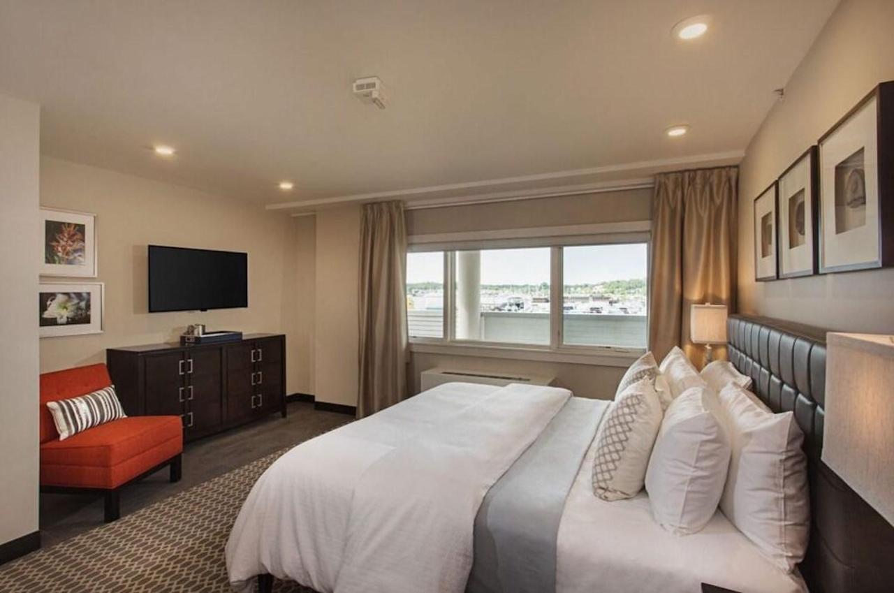 Knickerbocker Yacht Hotel Port Washington ภายนอก รูปภาพ